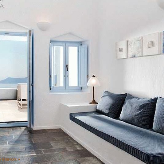 Astra Suites (Santorini)