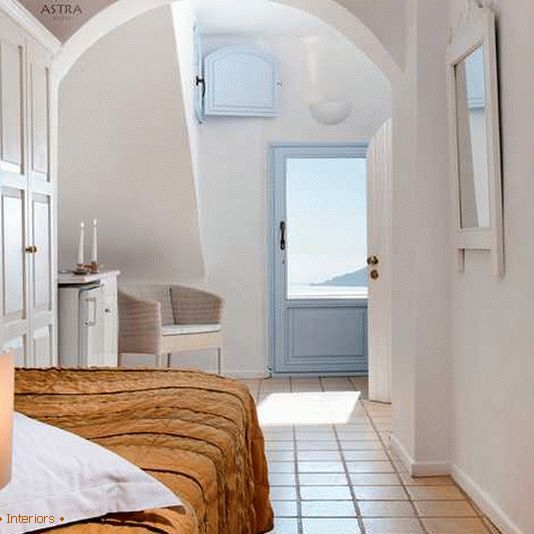 Astra Suites (Santorini)