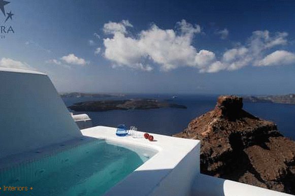 Astra Suites (Santorini)