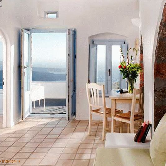 Astra Suites (Santorini)